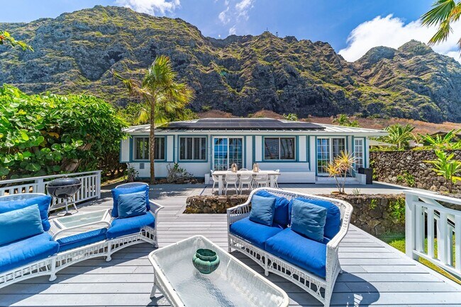 Immerse in Luxury & Tranquility at Beachfr... - Immerse in Luxury & Tranquility at Beachfr... House