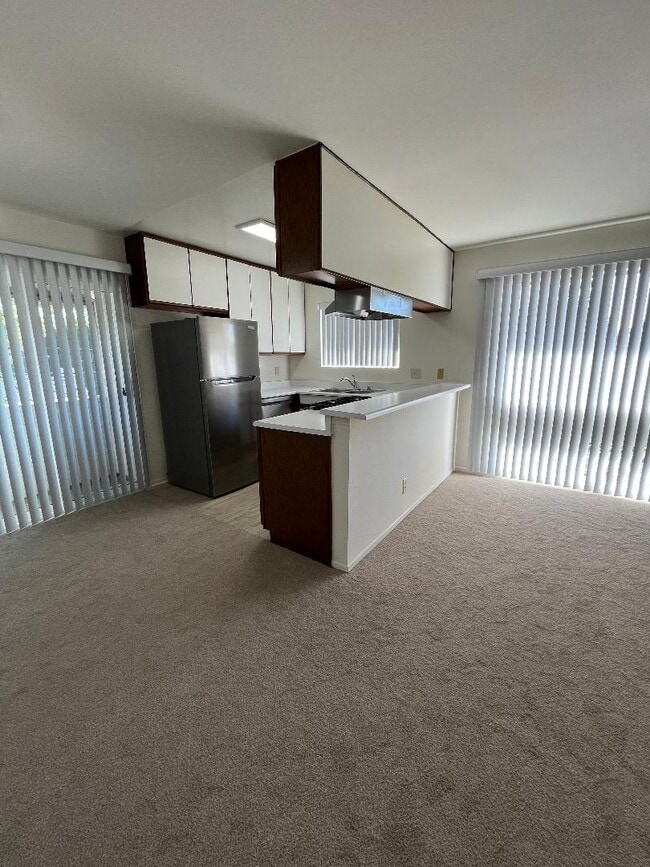 Photo - 5908 Cedros Avenue