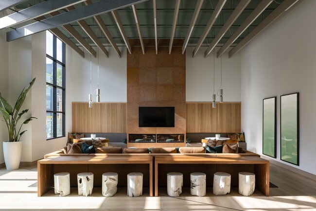 Interconnected Social and Workspaces