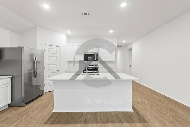 Photo - 112 E Sunbelt Ct