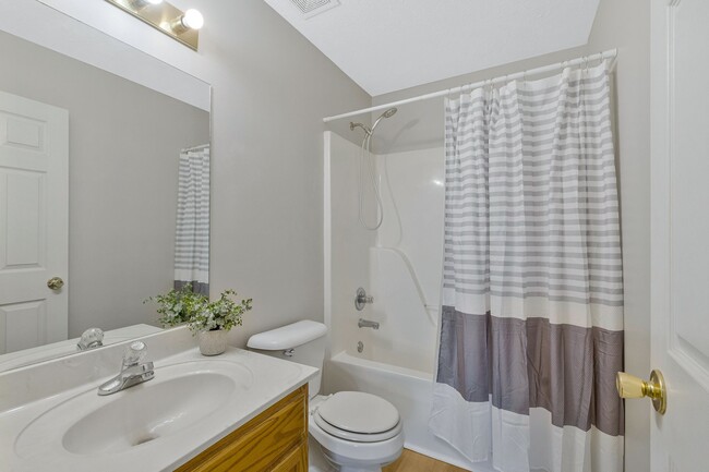 Photo - 1513 Center Pointe Dr