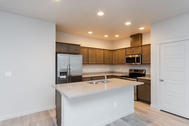 Photo - Townhomes at Bent Rock