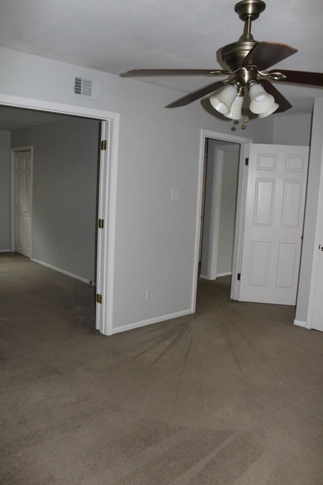 Photo - Spacious Home in High Point Terrace, on the Greenline