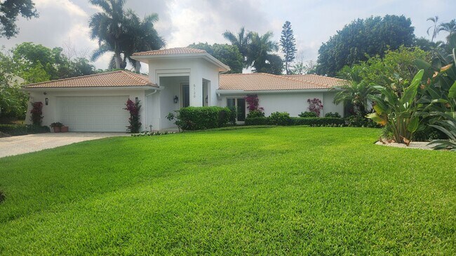 Photo - 5120 Crayton Pl S Unidad Off Season