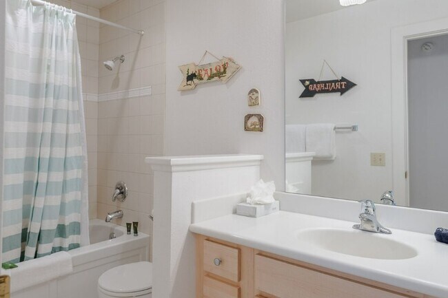 Photo - 123 River Run Dr Unit 143