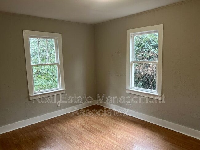 Photo - 222 N 15th St