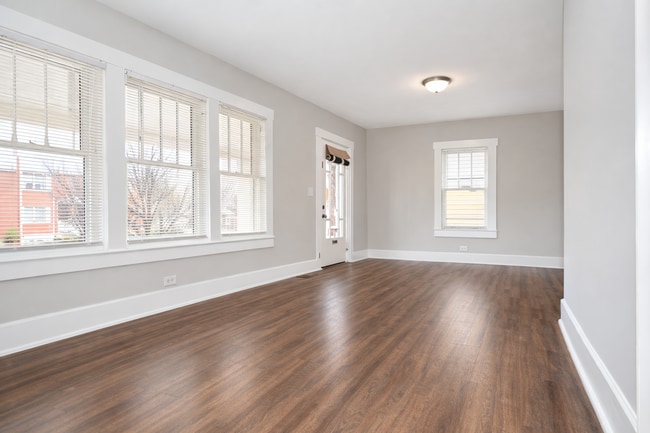 Photo - Bright & Remodeled 3-Bedroom Home with Basement and Washer/Dryer Hookup