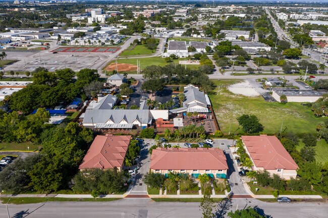 Photo - Town Square & Oak Landing Townhouses