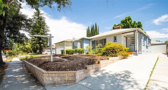 Building Photo - 4444 Tujunga Ave