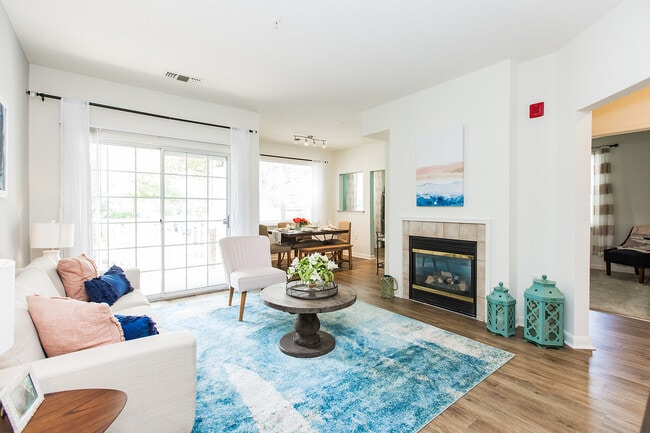 Riverscape Apartments