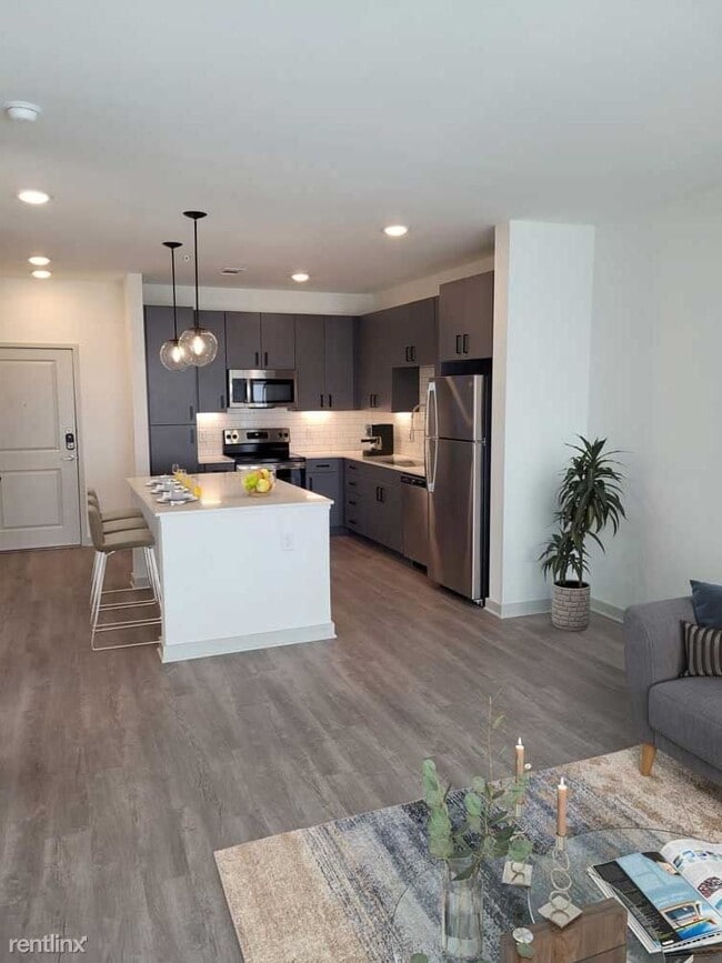 Photo - 2 br, 2 bath Condo - 2670 S A.W. Grimes Bl...