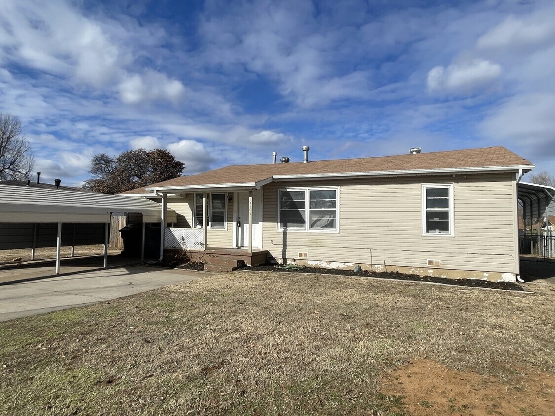 4-Bedroom Home in Midwest City - 4-Bedroom Home in Midwest City