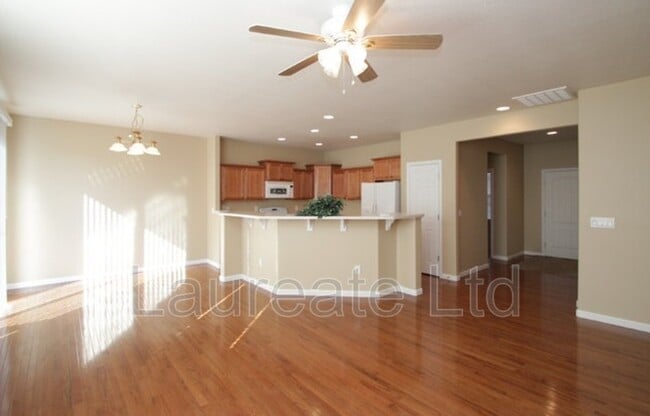 Photo - 16457 Aliante Dr
