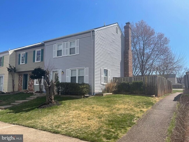 Photo - 9022 Miles Pl