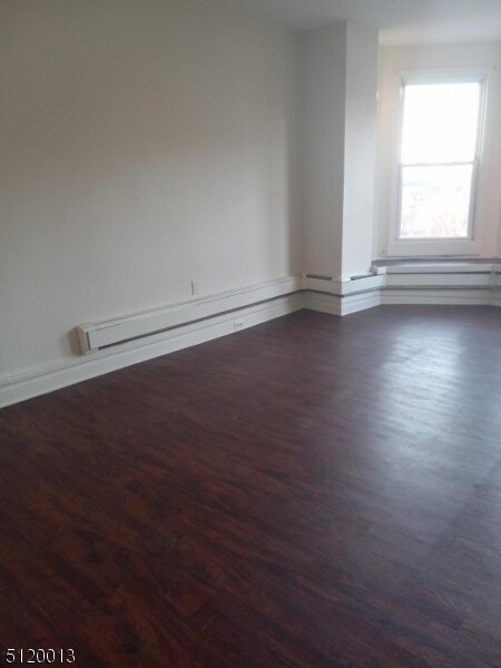 Photo - 309 Main St Unit 1