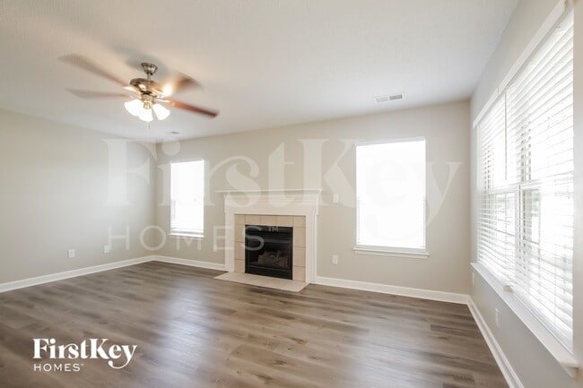 Photo - 2819 Rosemeade Dr
