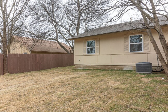 Photo - 5216 Meadow Rise St