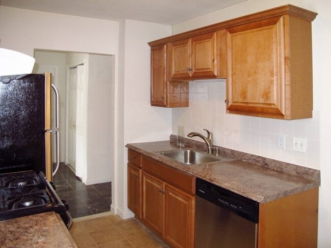 Photo - 4925 Washington St Unit 309