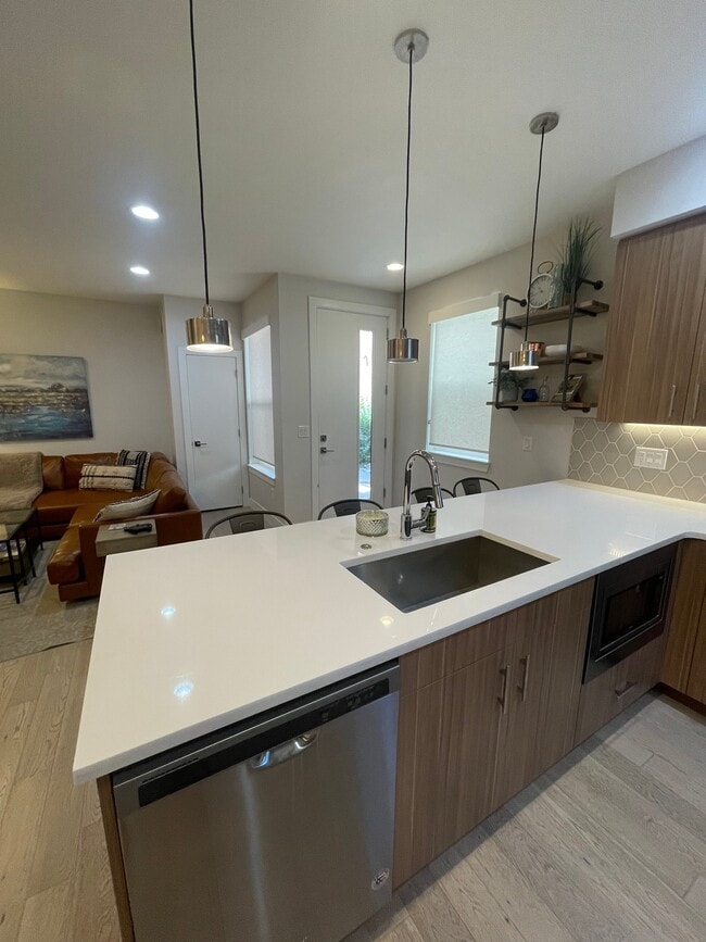 Photo - 1416 Knox Ct