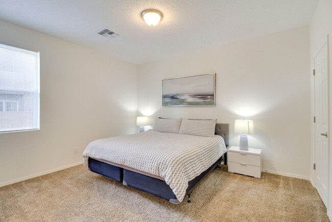 Photo - 251 San Clemente Ave NW Unidad SI ID1604742P