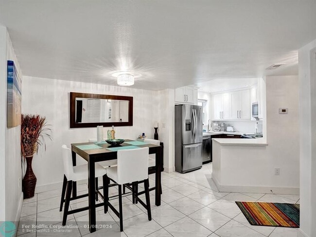 Photo - 341 N Birch Rd Condo Unit 201