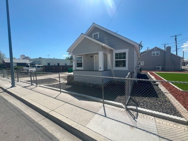 Photo - <b>Quaint Central Sparks Two Bedroom<br><br> Unit 845 12th Street Sparks, NV 89431