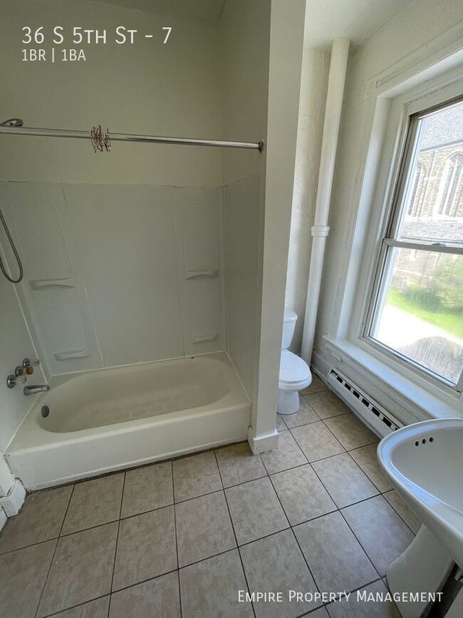 Photo - 36 S 5th St Unit 7