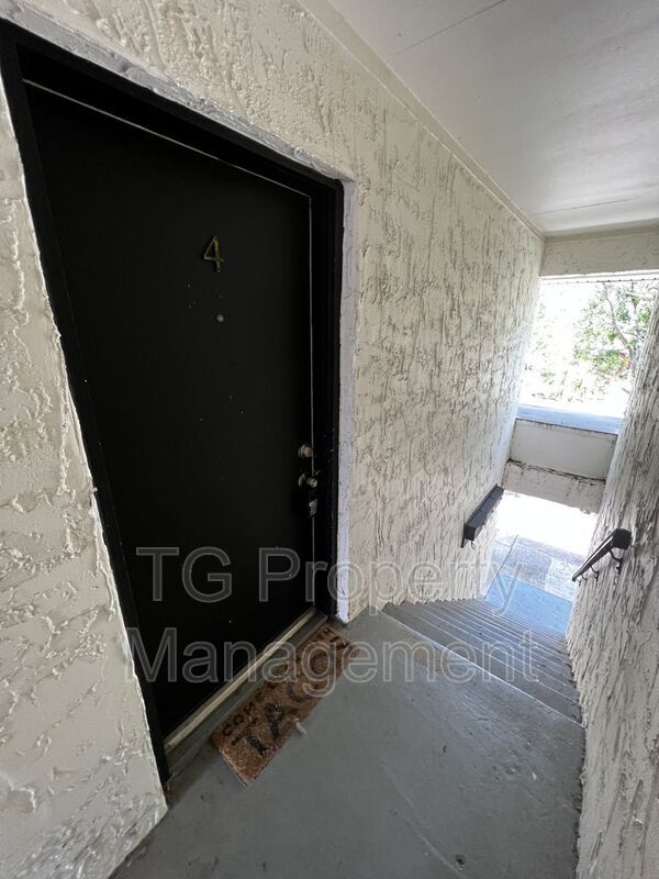 Photo - 402 Lower 8th Ave House