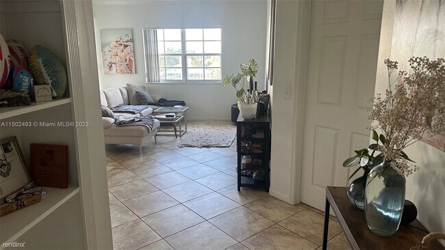 Photo - 2 br, 2 bath Condo - 3215 NE 184th St Apt ... Unit Apt 14305