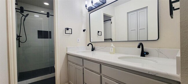 Photo - 144 Koolua Dr