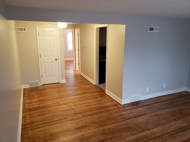 Photo - 509 E 27th Ave