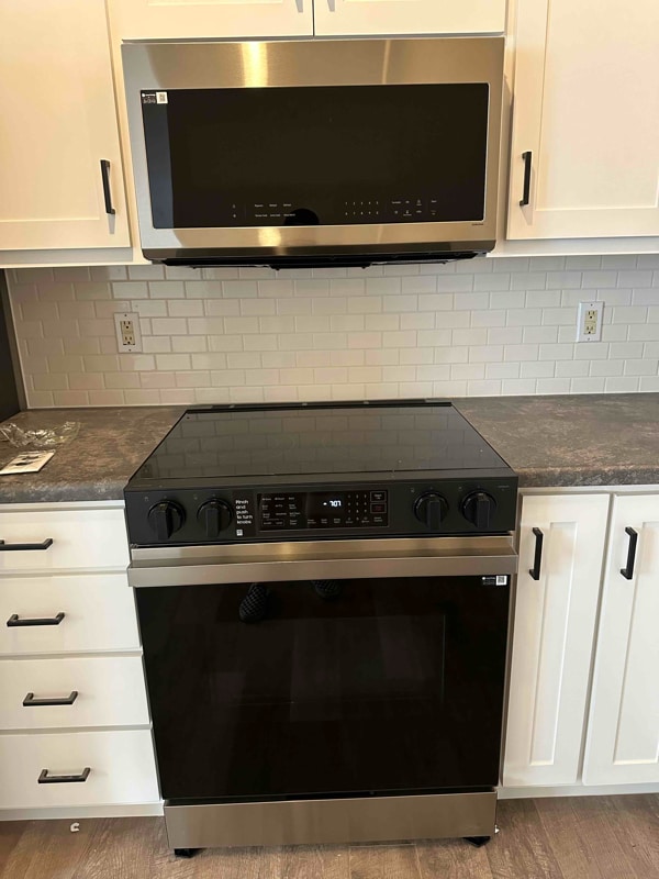 Photo - 26276 3rd St W