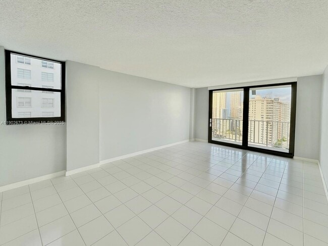 Building Photo - 290 174th St Unit 2010