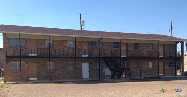 Building Photo - 2902 Lake Rd Unit 4 Rental