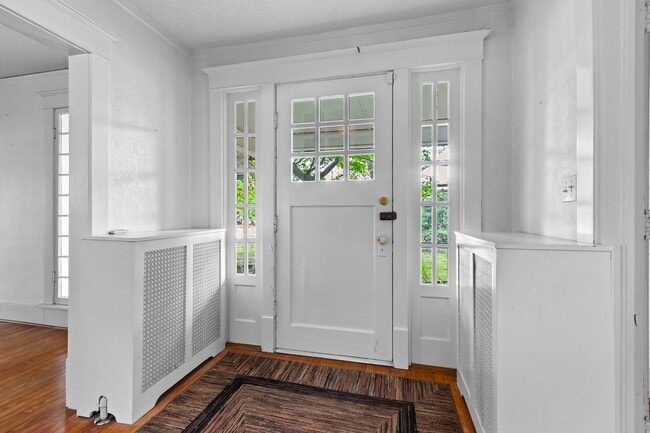 Photo - Unique, Charming and Spacious Fayetteville Home!