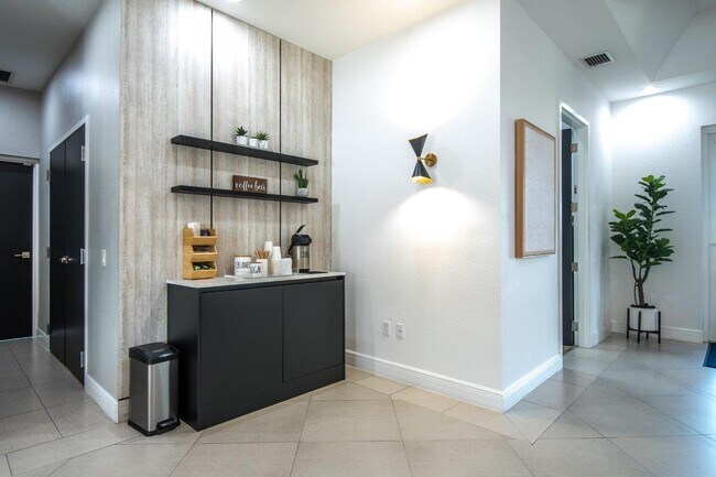 Photo - Legacy Villa Vicenza