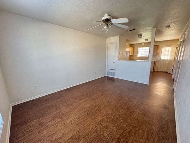 Photo - 4506 Sylvia Dr Unit # A