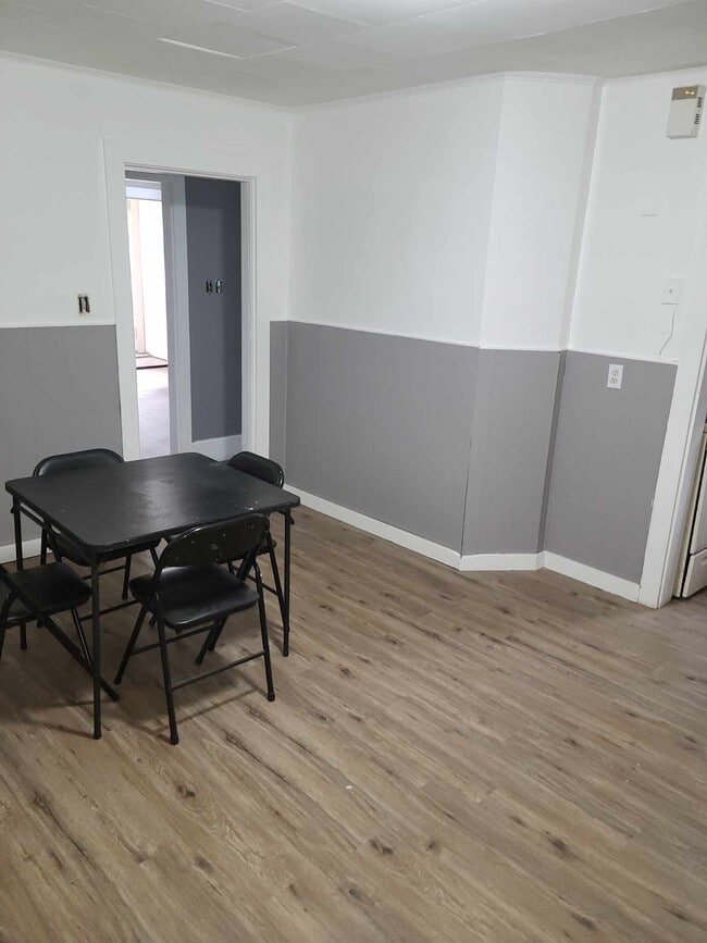 Photo - 37 Erchles St