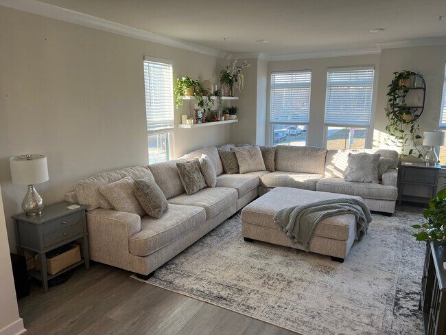 Photo - 1801 E Chase St