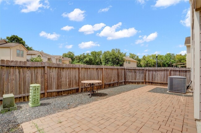 Photo - 10046 Hillside Bayou Dr
