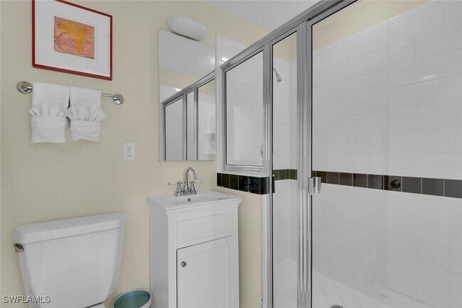 Photo - 223 11th Ave S