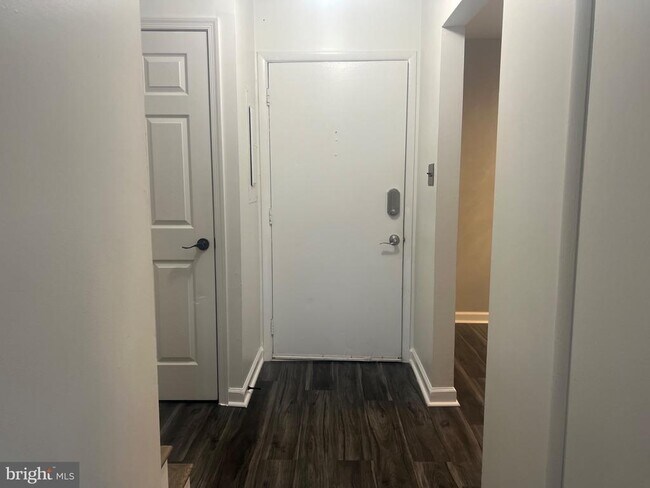 Photo - 8826 Stauffer Rd