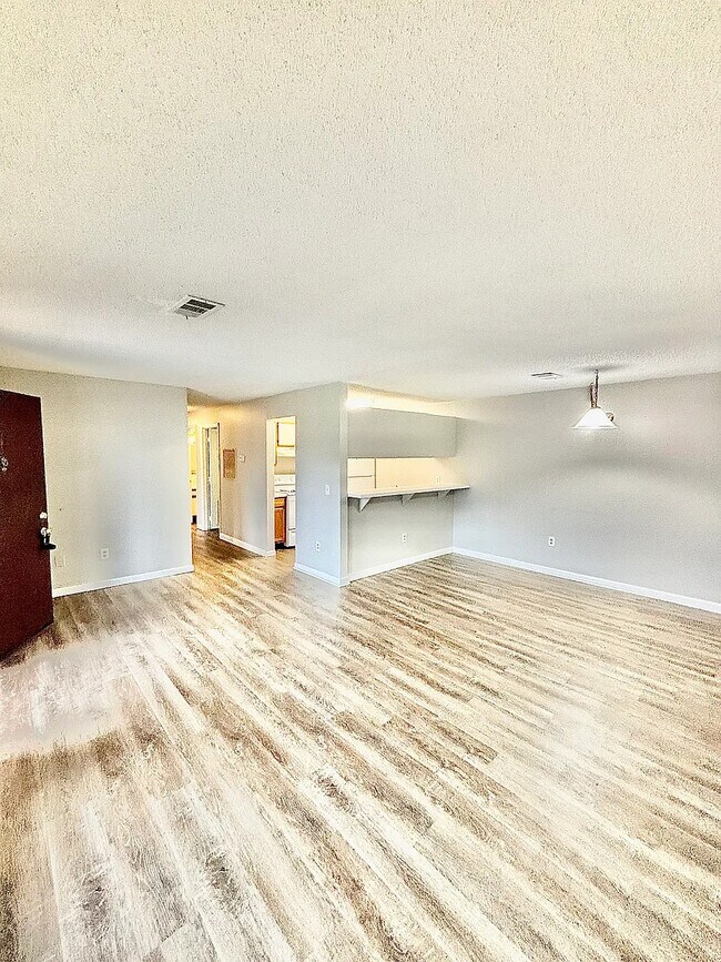 Photo - 1245 Old Lascassas Rd Unidad E1