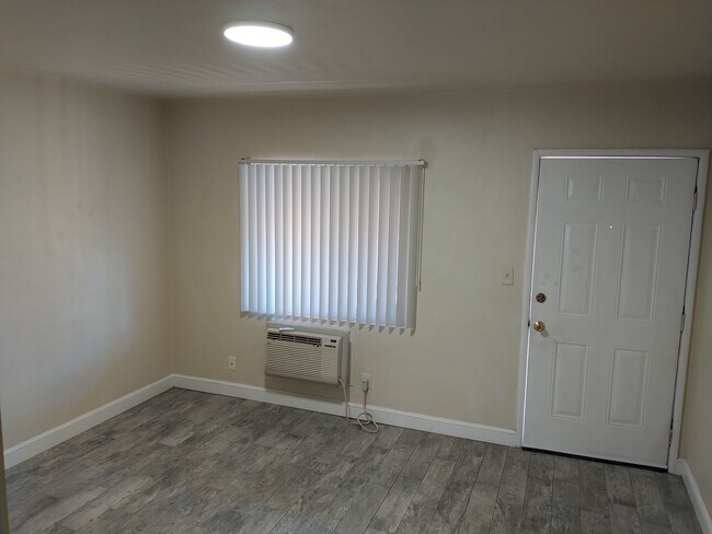 Photo - 2812 D St Apartments Unit 12