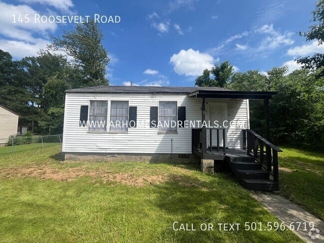 Building Photo - 145 Roosevelt Rd Rental