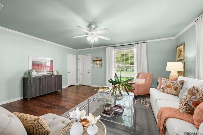 Photo - 640 Maxine Dr