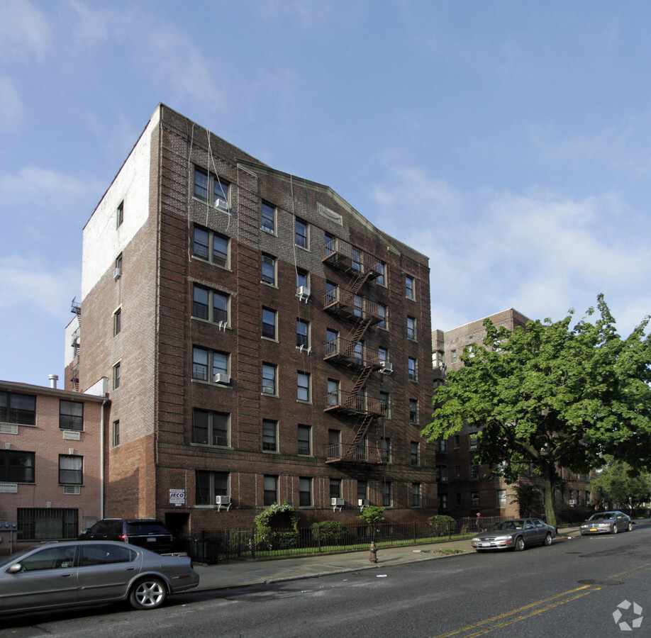Lefferts Avenue - 350 Lefferts Ave Apartments