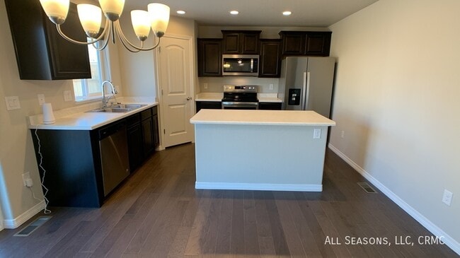 Photo - 10898 Saco Dr