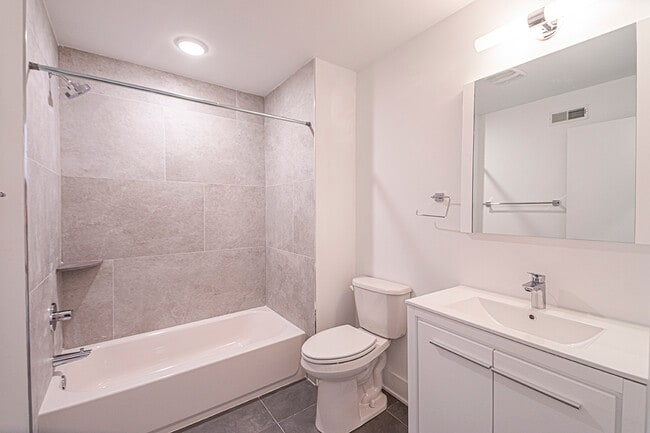 Photo - The Royal Theater