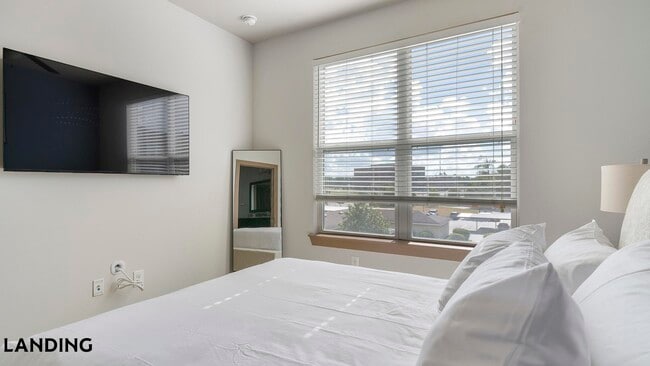 13920 Mandolin Dr Unidad 2-2320